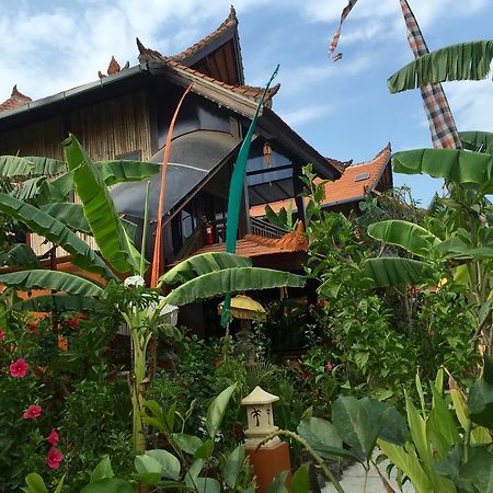 Mahogany Cottage Gili Meno Pokoj fotografie